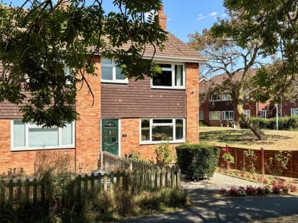 Caernarvon Close, Cheltenham, Gloucestershire