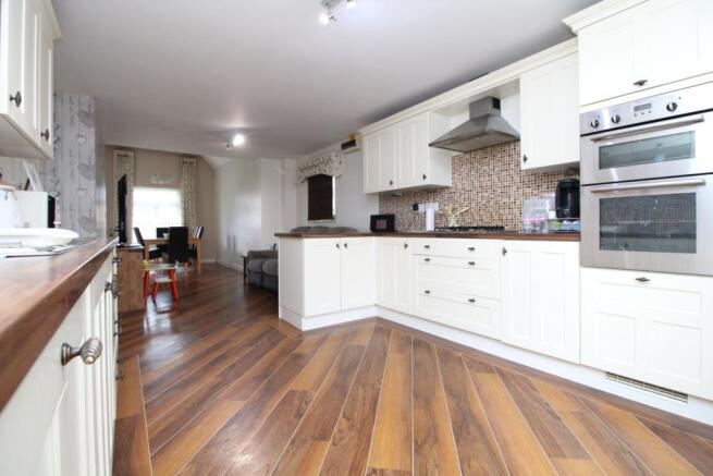 Kitchen/Family Room