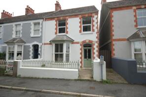 4, Greenhill Avenue, Tenby SA70 7LB