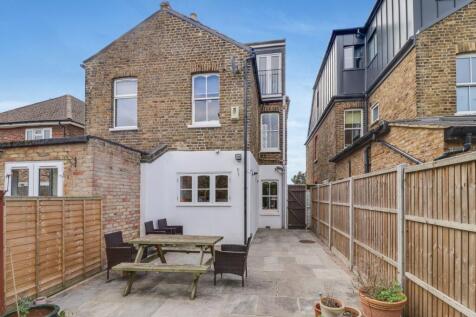Hurstfield Road, West Molesey, KT8