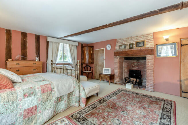 8659652-interior1...
