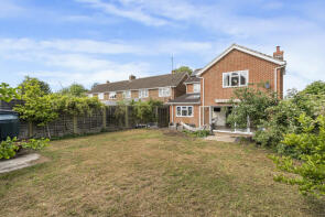 10, Park Road, Aylesbury HP18 0TD