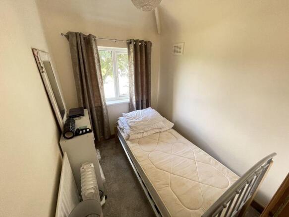 bed 3