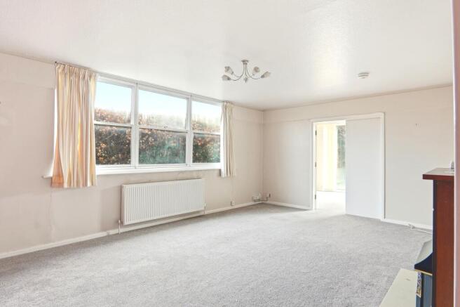 4 bed Detached for sale Image 6