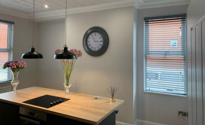 1 bed House Share to rent Image 6