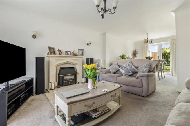 75 Muirfield Road-002.JPG