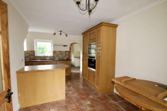 Kitchen/breakf...