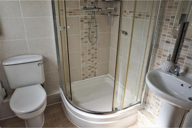 Master En-suite