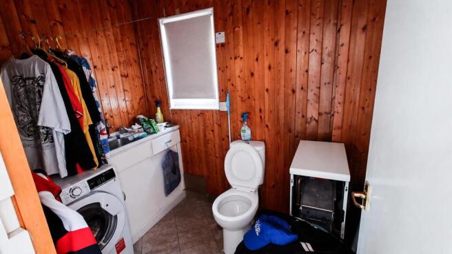 3 bed Semi-Detached for sale Image 9