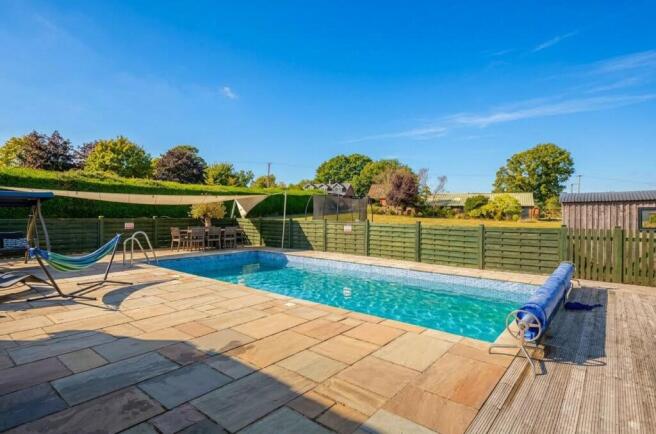 Pains Hill, Lockerley, Romsey, Hampshire, SO51 photo 4
