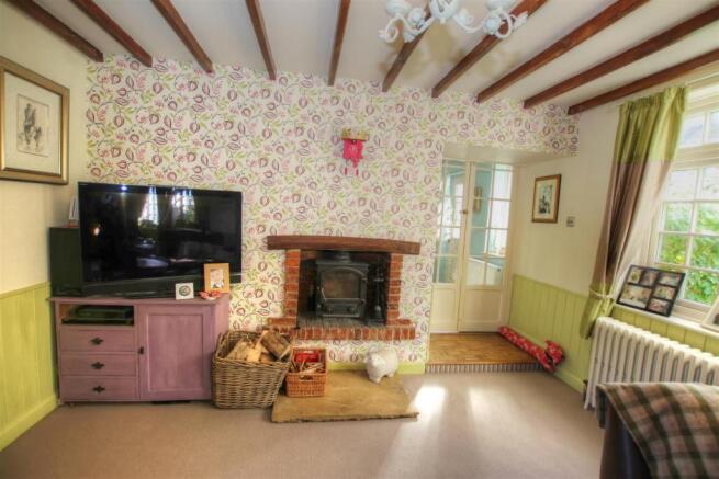 SITTING ROOM