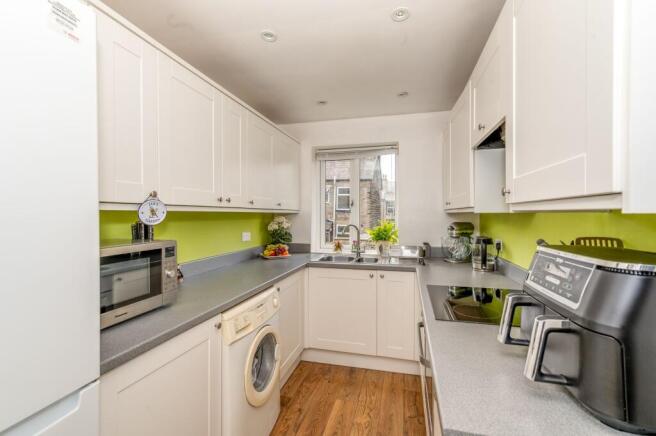 KITCHEN, DINER AND LIVING ROOM