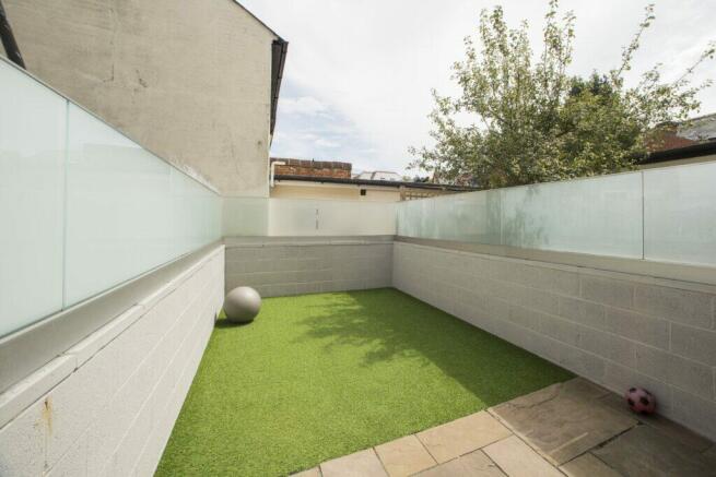 Mount Pleasant, Reading - Exterior Garden