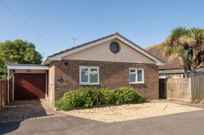 3a, Tuscan Avenue, Middleton-on-sea PO22 7TD