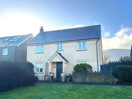 10, Canal Close, Llangattock, Crickhowell NP8 1LZ