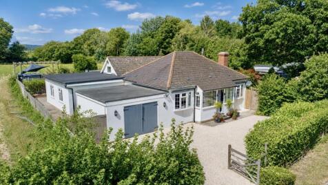 Fourteen Acre Lane, Three Oaks