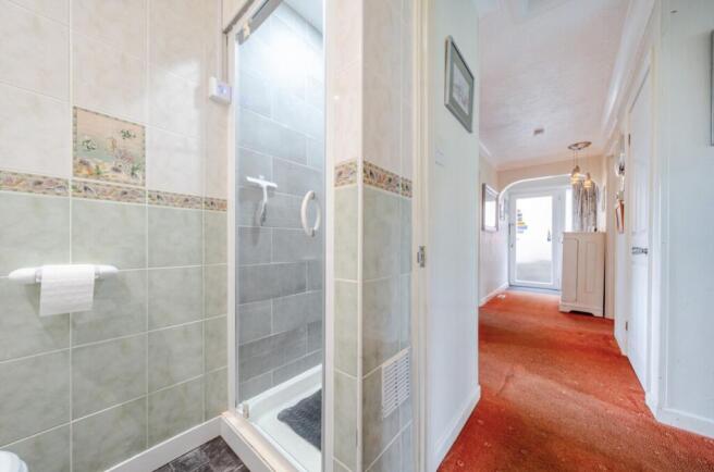 2 bed Detached for sale Image 10