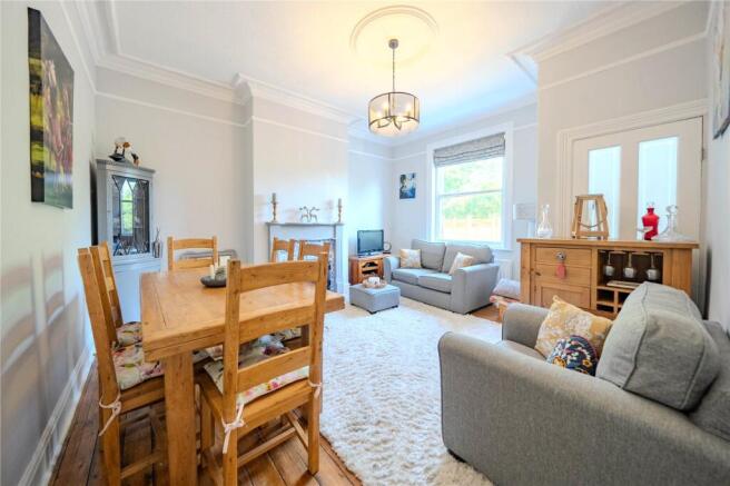 4 bed Terraced for sale Image 4