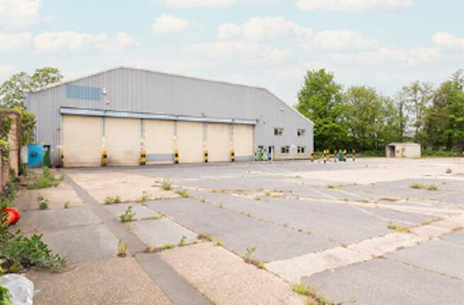 Leas Road Photo1 .png