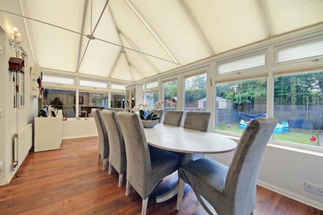 Dining Room 1.jpg