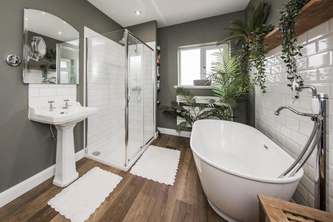 Familybath_A7A419...