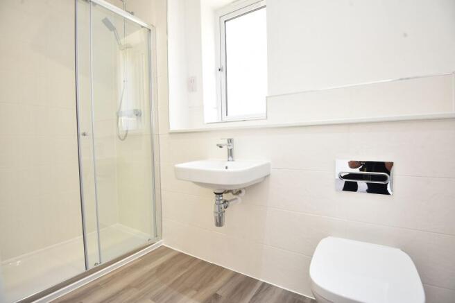 3 bed Semi-Detached to rent Image 12