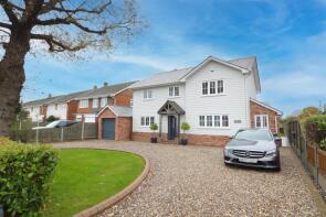 Bonheur, Summerhill, Chelmsford CM3 6BY