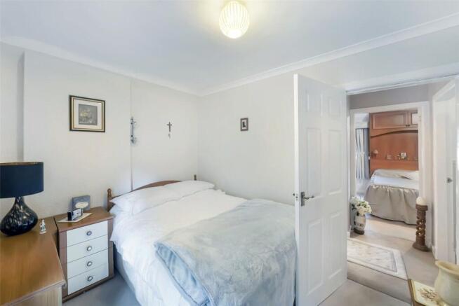 Bed 3
