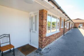 85a, Bean Oak Road, Wokingham RG40 1RJ