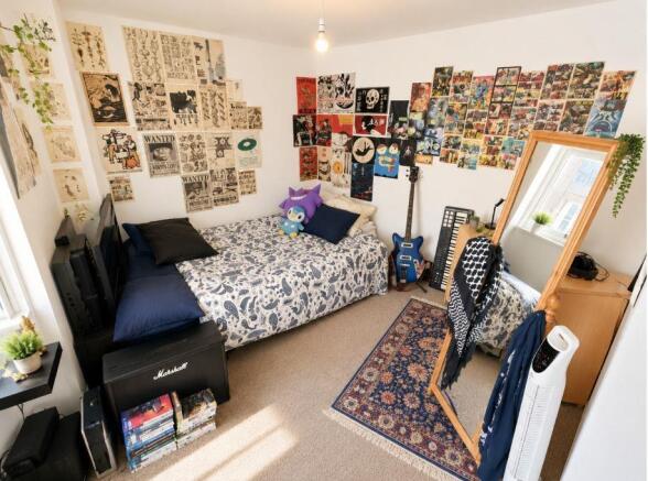 Bedroom.JPG