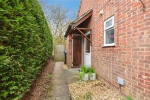112, Anderson Walk, Bury St. Edmunds IP32 6QP