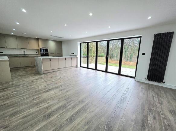 Open-Plan Family/Dining Kitchen