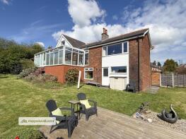 4, Hillside Crescent, Weir, Bacup OL13 8QL