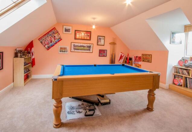 Bedroom 4.jpg