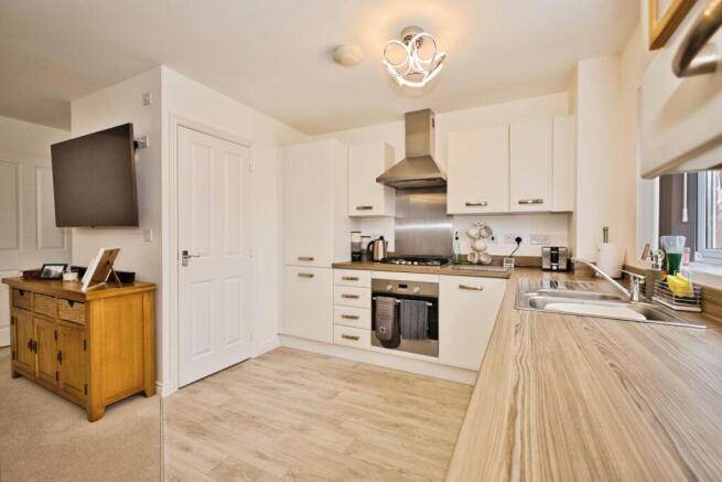 Sharpham Road, Glastonbury, Somerset, BA6 photo 4