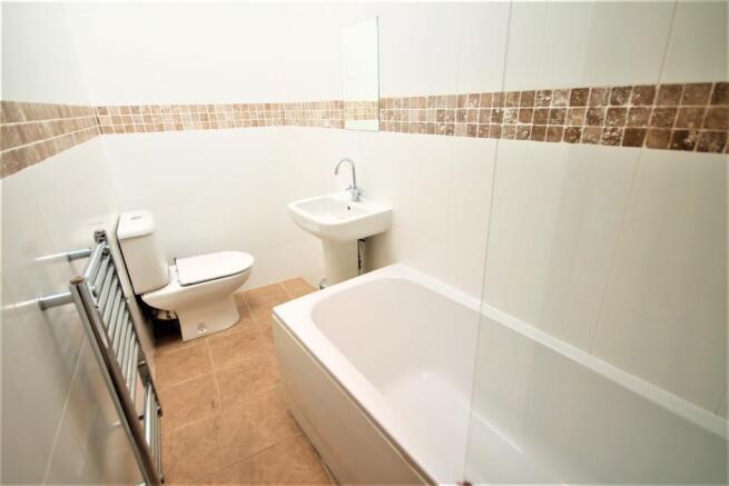 1 bed Flat to rent Image 4