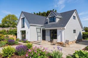 Highbank, Spellbrook Lane West, Bishop's Stortford CM23 4AY