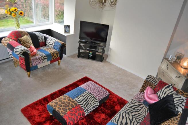 Lounge 2