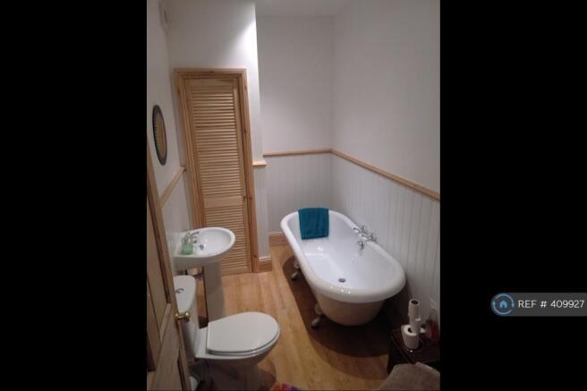 First Floor Family Bathroom