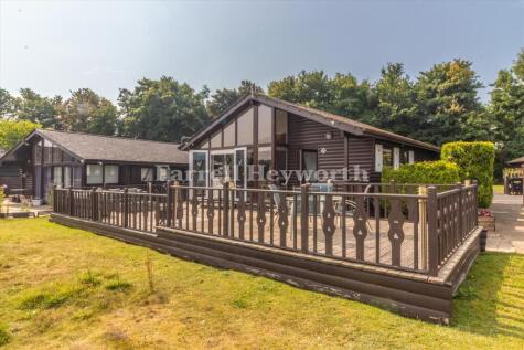 Pine Lake Dock Acres, Carnforth