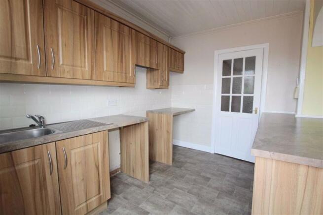 Fitted Dining Kitchen: