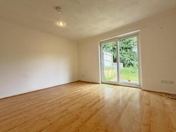 Westbury Close 72 - Living Room.JPEG