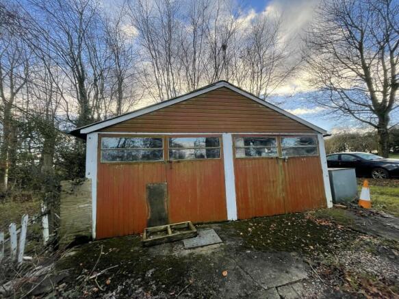 Garages  Medium  T202412191619.jpg