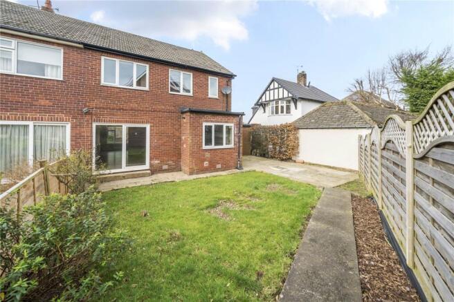 4 bed Semi-Detached for sale Image 8