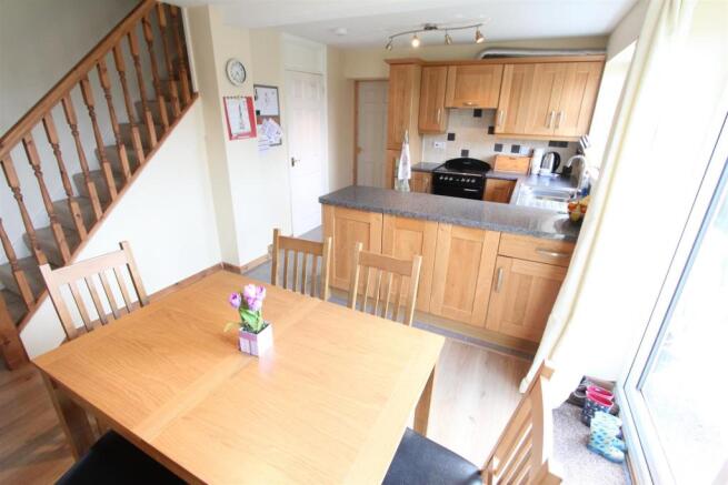 Dining kitchen to re