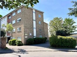 Flat 1, Elm Court, Elm Grove Road, Salisbury SP1 1JN