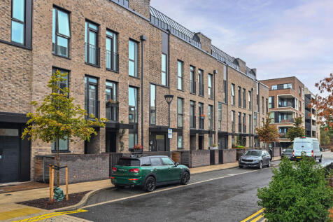 Villiers Gardens E20, Stratford, London, E20