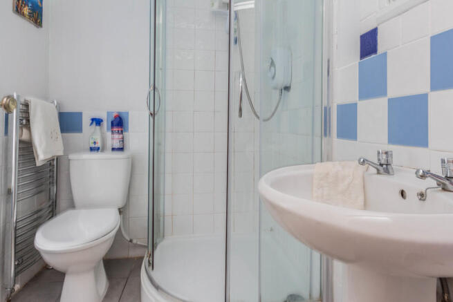 Ensuite Shower Ro...