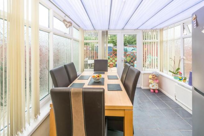 Conservatory/Dining