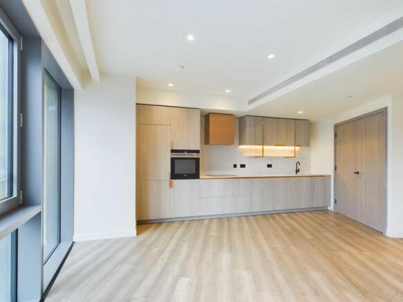 CAM03741G0-PR0046...